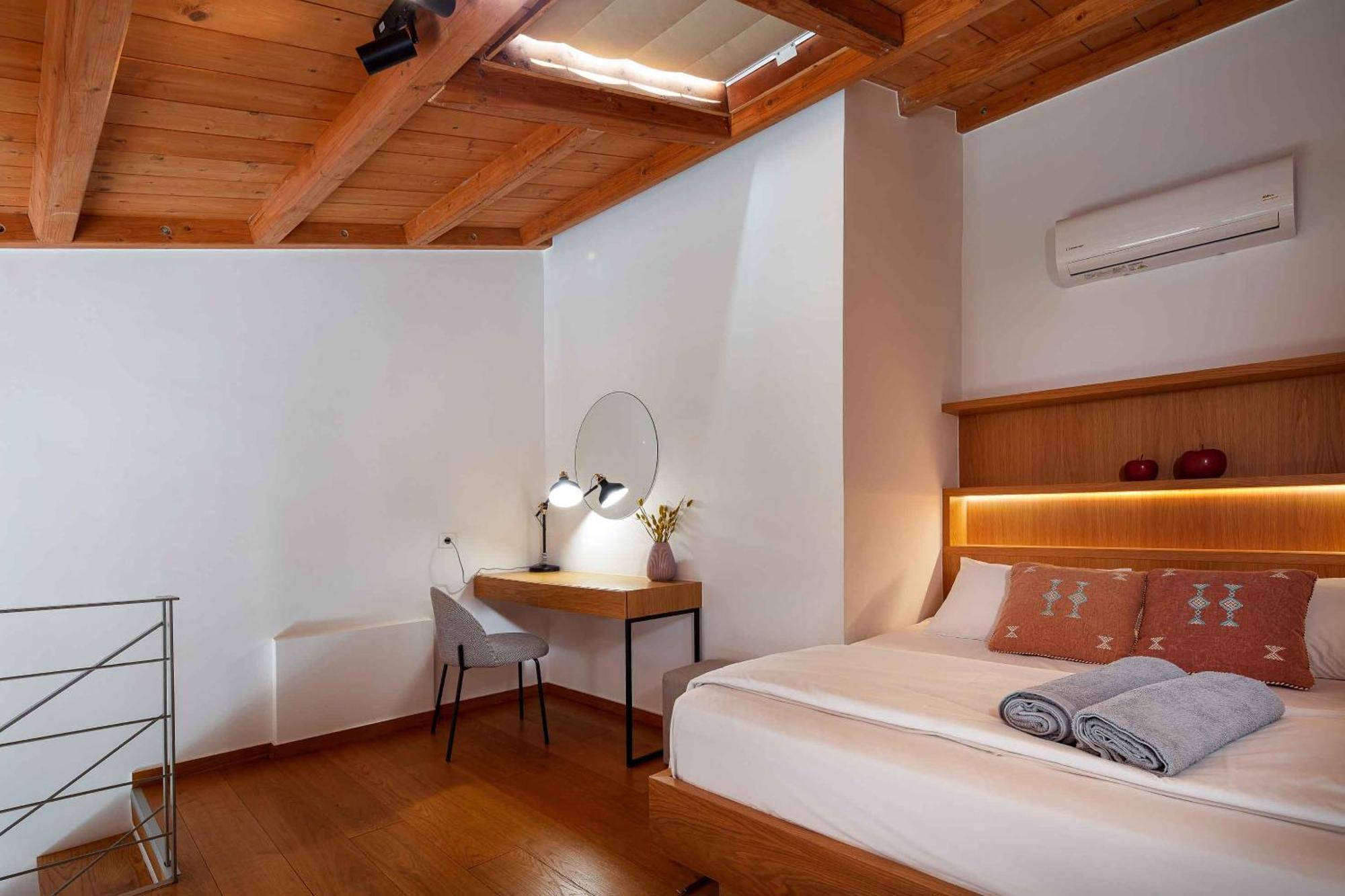 Omnia Luxury Villas - "Heated" Pools & Breathtaking Seaviews! 하니아 외부 사진