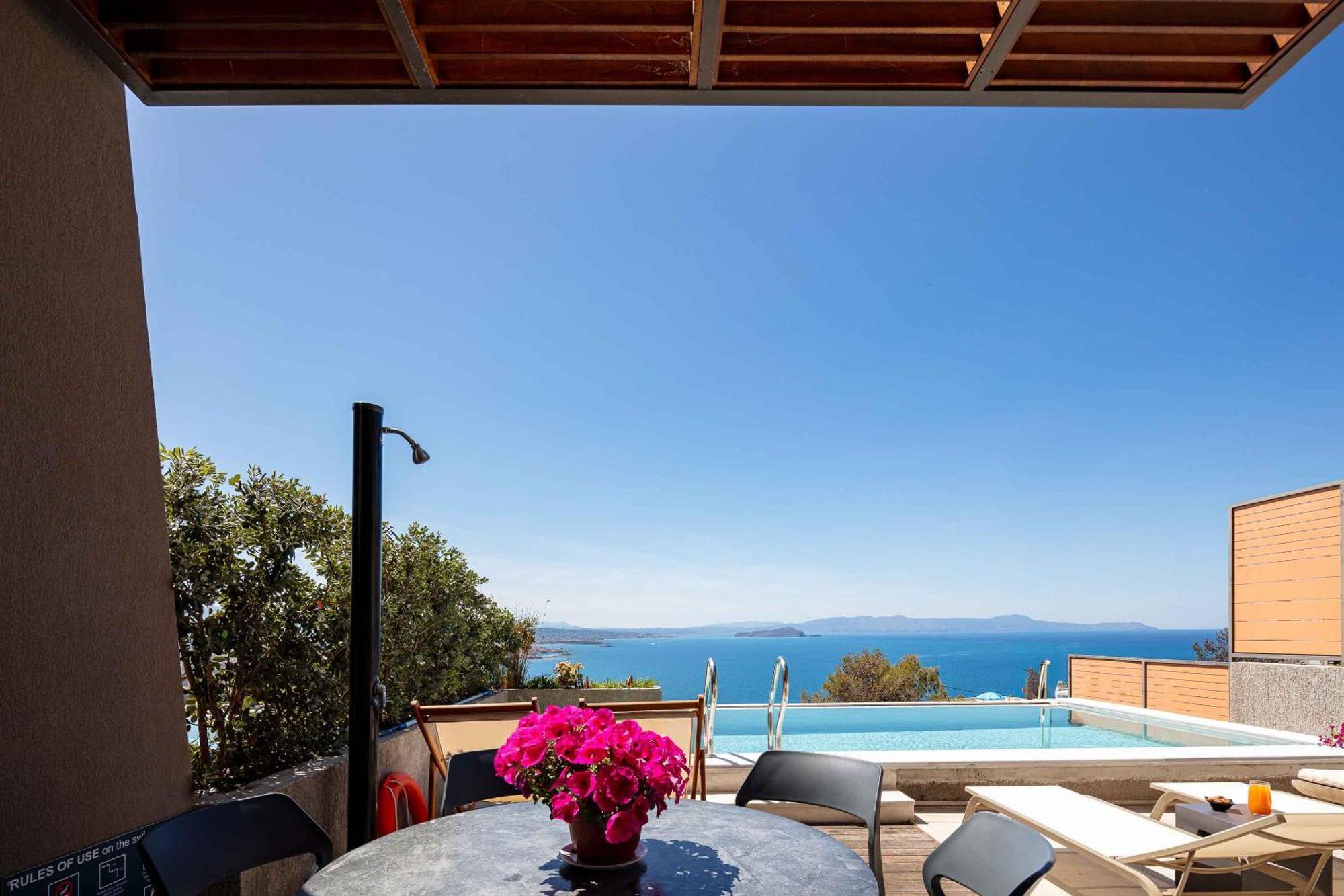 Omnia Luxury Villas - "Heated" Pools & Breathtaking Seaviews! 하니아 객실 사진