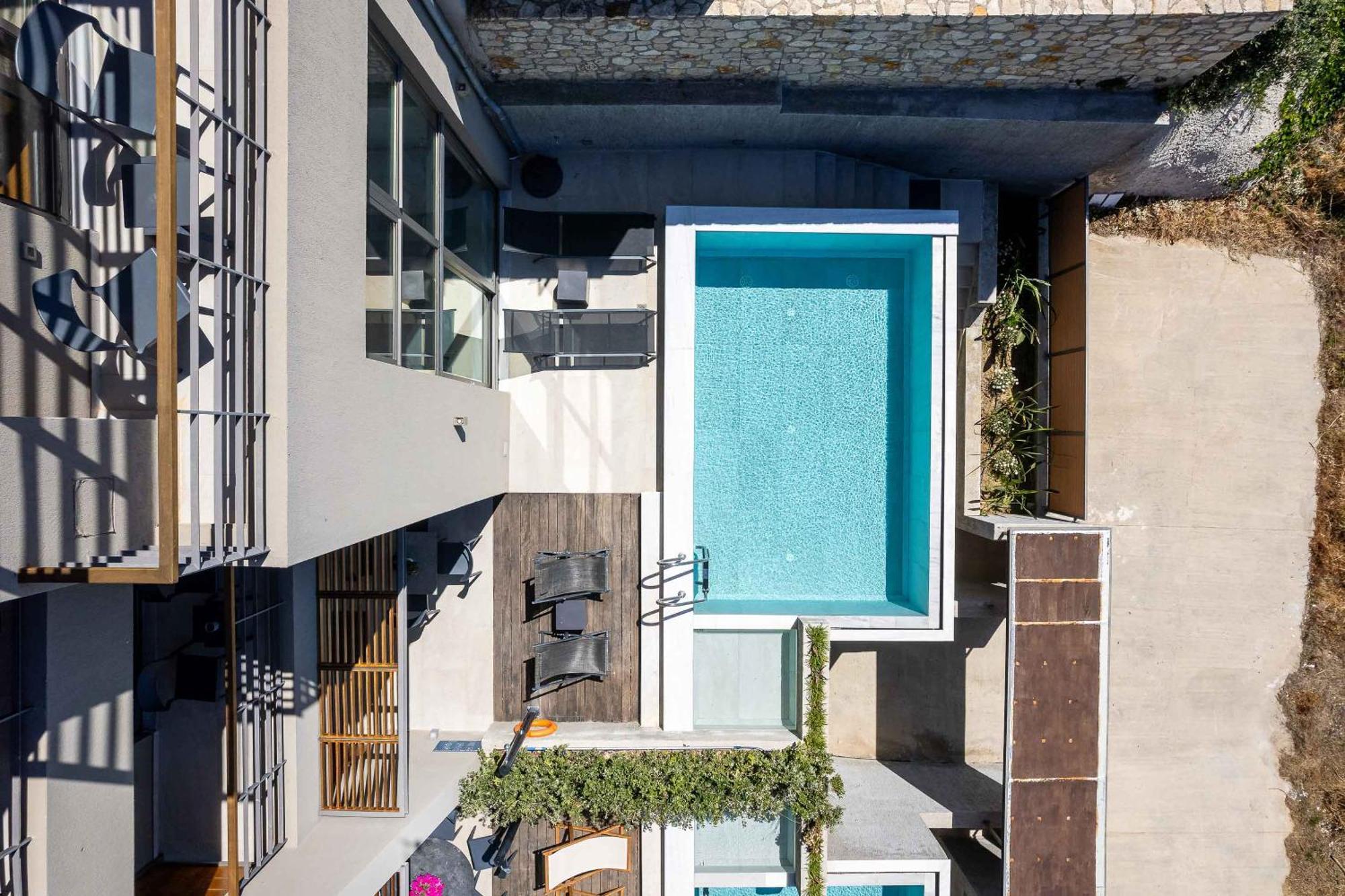 Omnia Luxury Villas - "Heated" Pools & Breathtaking Seaviews! 하니아 객실 사진
